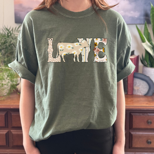 Cow Love | Comfort Colors Ring-Spun Cotton | He Found Me | Christian Bible Verse Tee